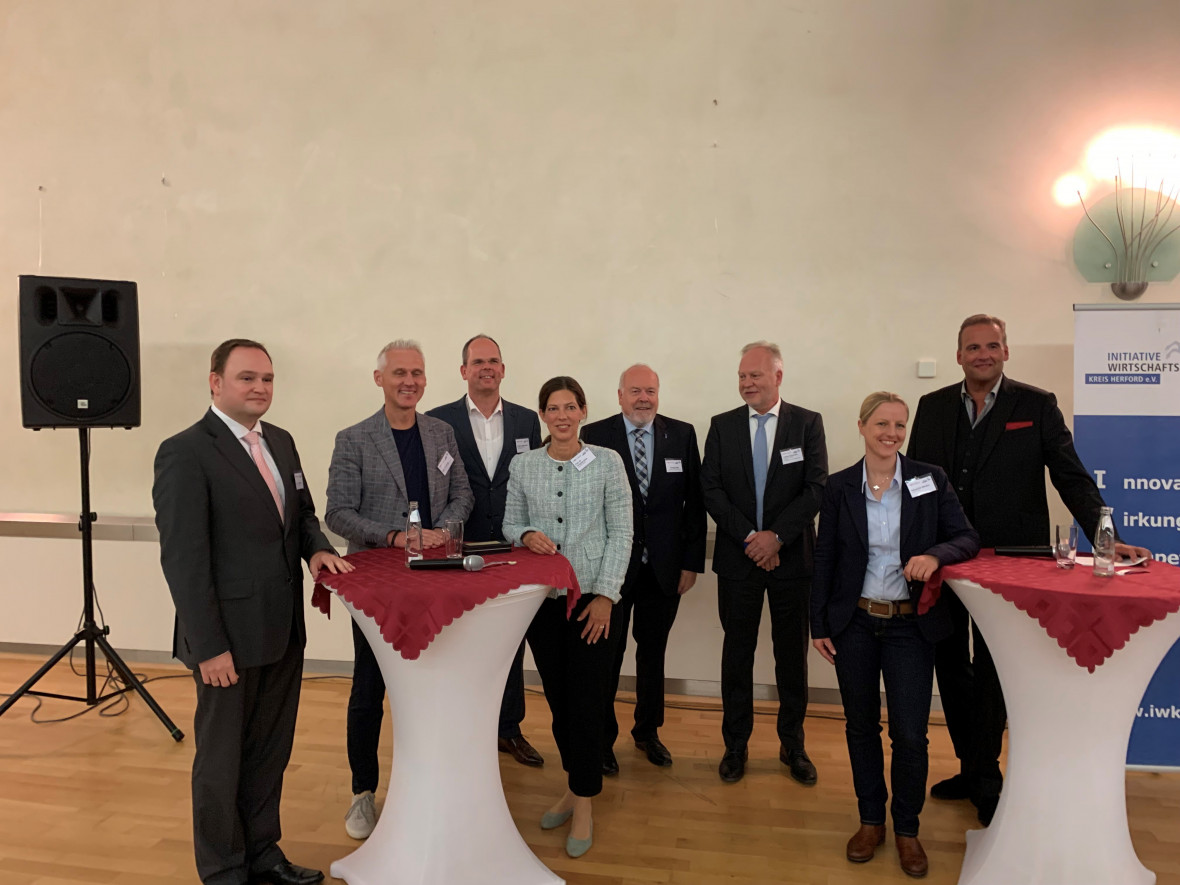 Teilnehmer des Unternehmergesprchs: (von links)  Dr. Tim Ostermann, Marc Freyberg, Stefan Lechtermann, Prof. Dr. Christina Hoon, Rdiger Meier, Jochen Kuhlmann, Alexandra Altmann und Christoph  Rodermund